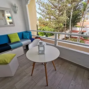 Kevin's House - Front Of Yumbo Center In Maspalomas - Playa Del Ingles , San Bartolomé Espagne